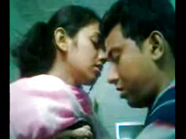 Indian College Pornjam - Indian couple getting ready to fuck like rabbits - Pornjam.com